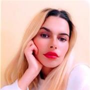 La materia che insegnerai è l'inglese per adulti